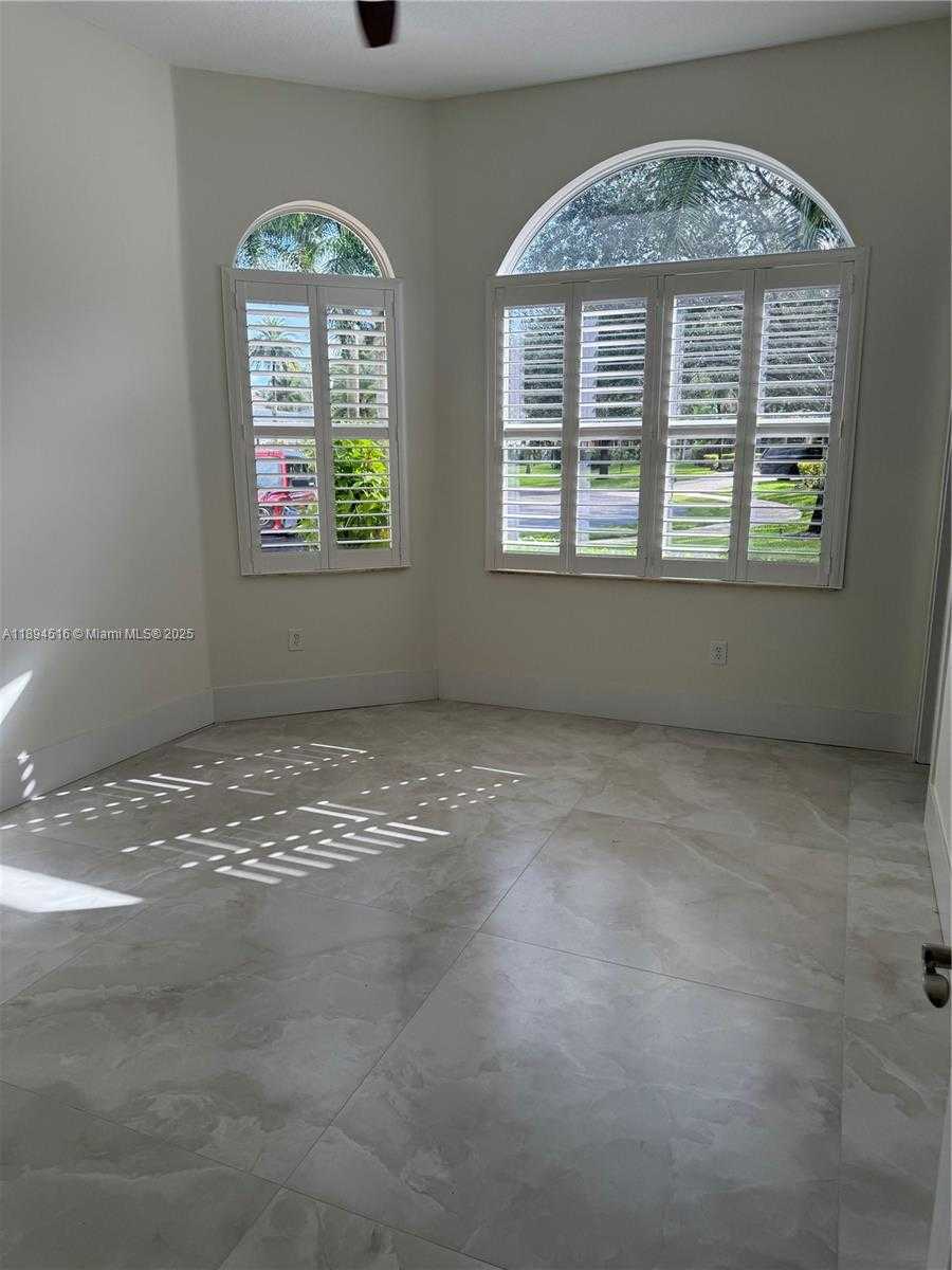 Small Image of 2273 PHOENIX AVE, Davie Number 20
