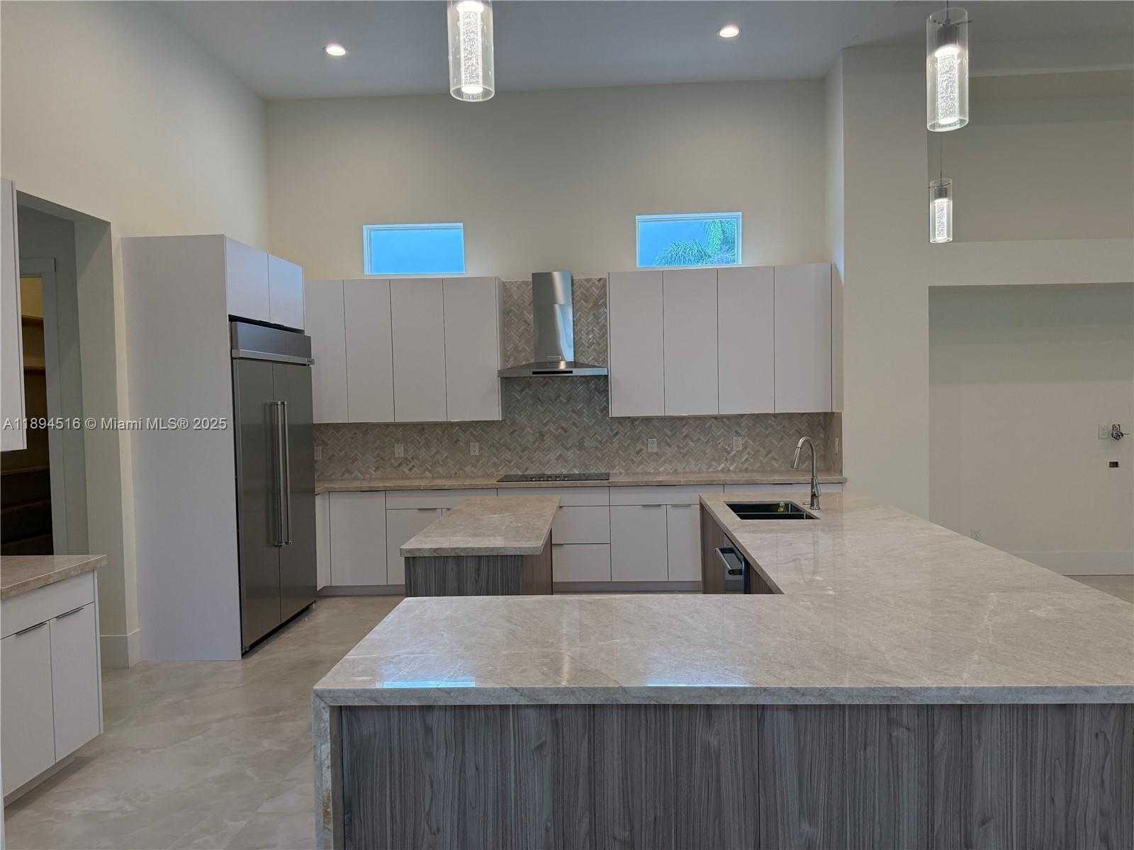 Small Image of 2273 PHOENIX AVE, Davie Number 5