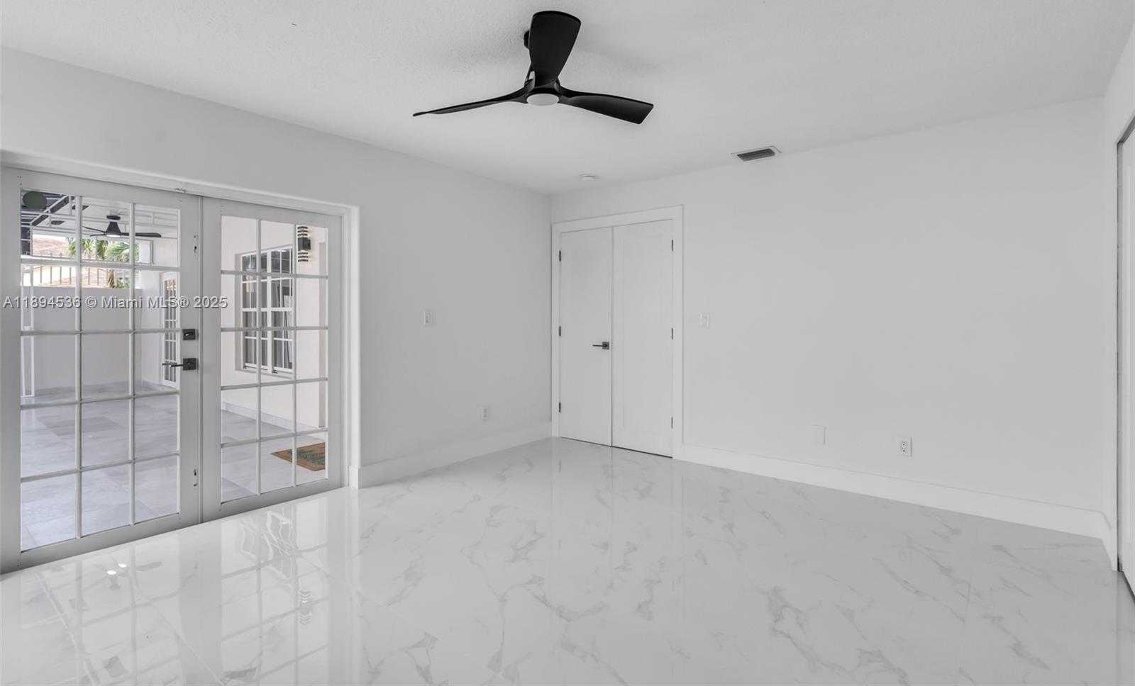 Small Image of 14820 NORTH WEST 87TH CT, Miami Lakes Number 19