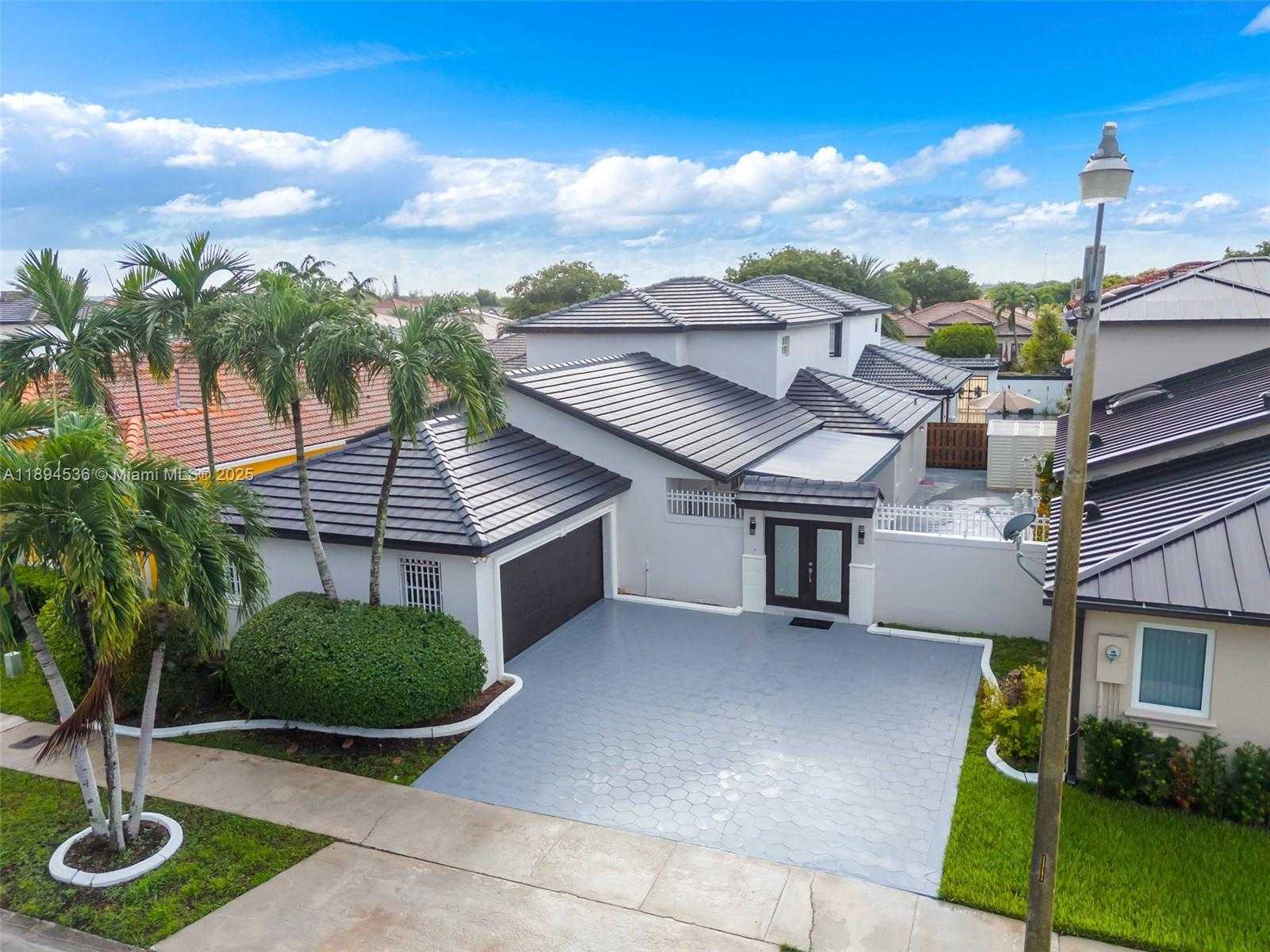 Small Image of 14820 NORTH WEST 87TH CT, Miami Lakes Number 2