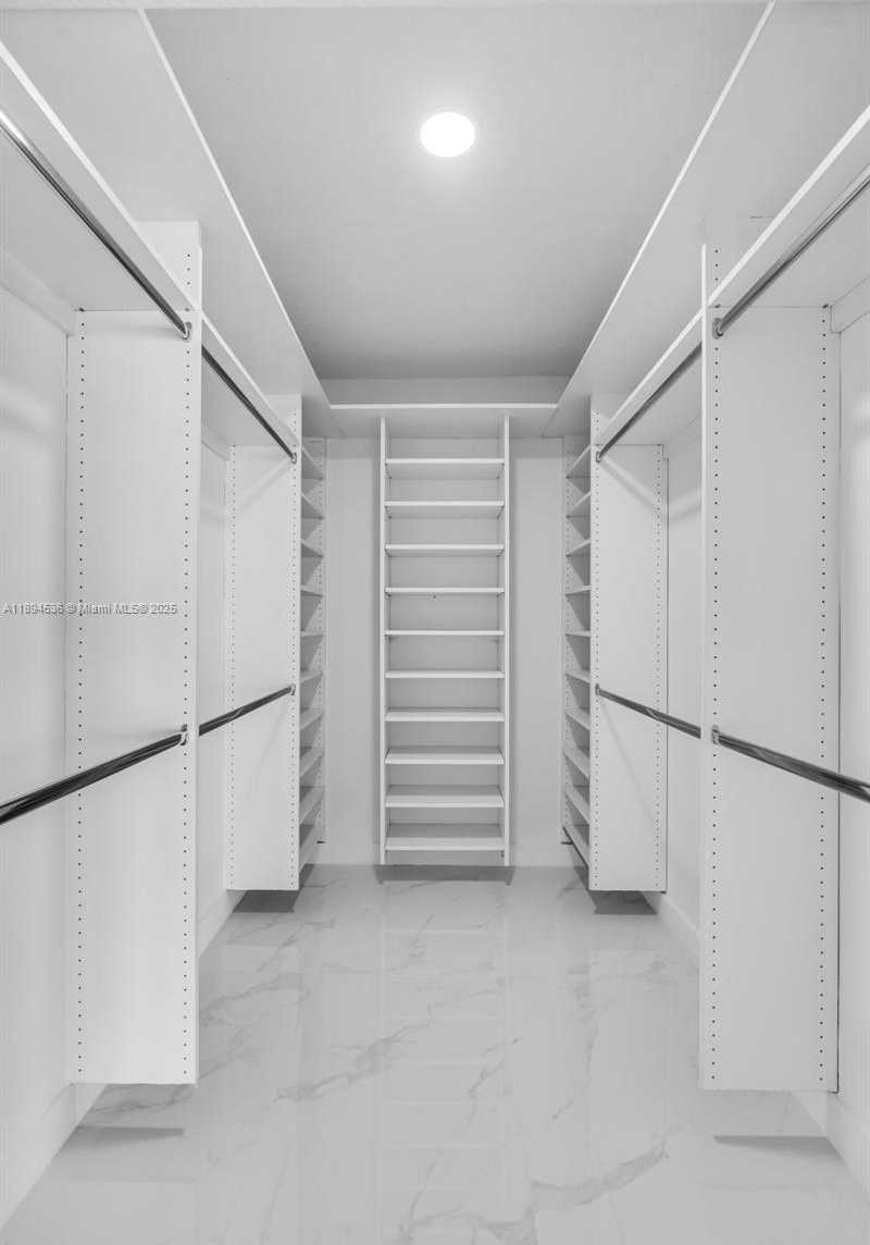 Small Image of 14820 NORTH WEST 87TH CT, Miami Lakes Number 22