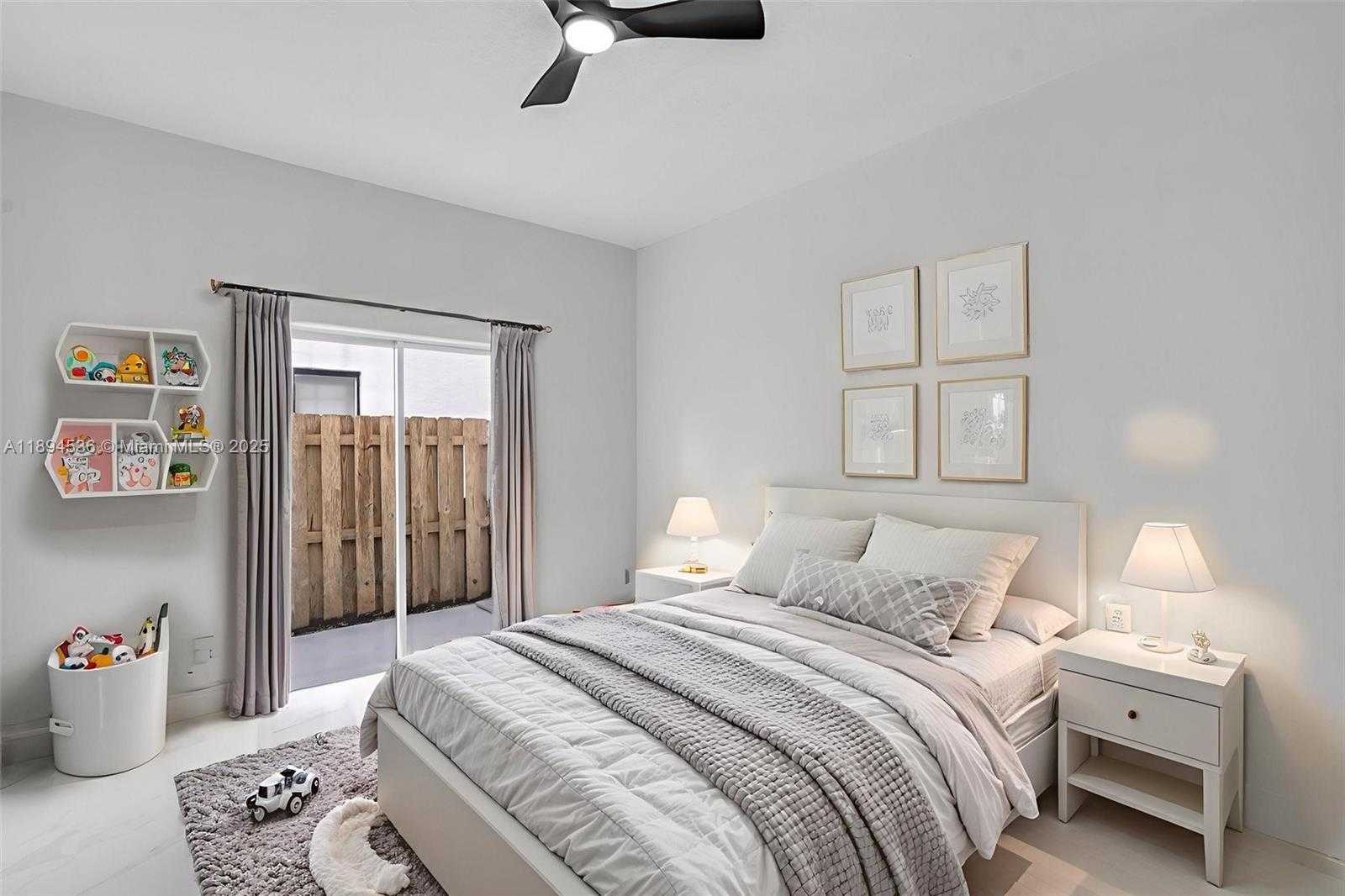 Small Image of 14820 NORTH WEST 87TH CT, Miami Lakes Number 27