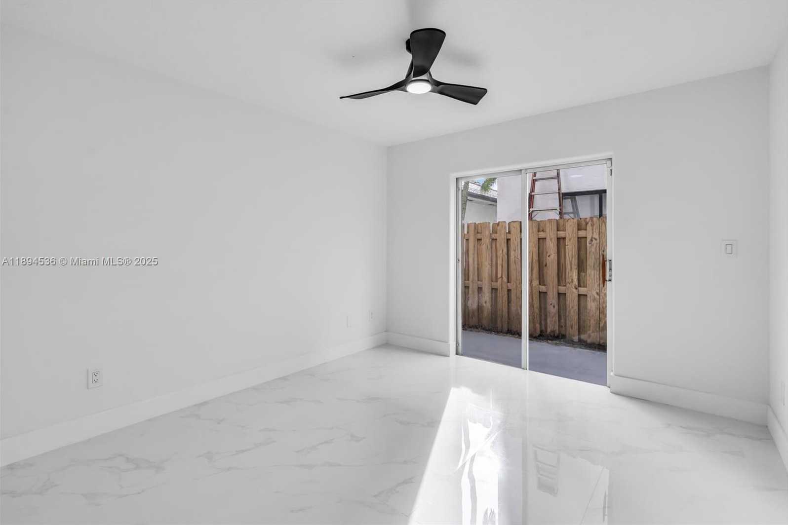 Small Image of 14820 NORTH WEST 87TH CT, Miami Lakes Number 30