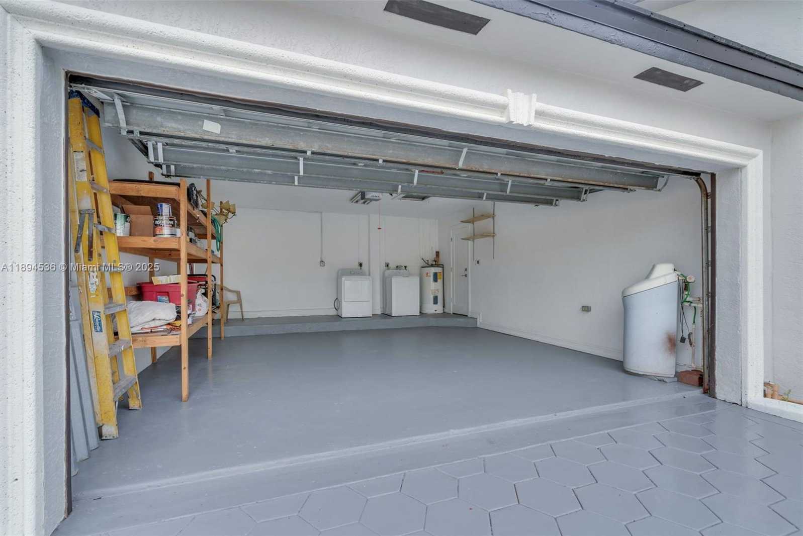 Small Image of 14820 NORTH WEST 87TH CT, Miami Lakes Number 41