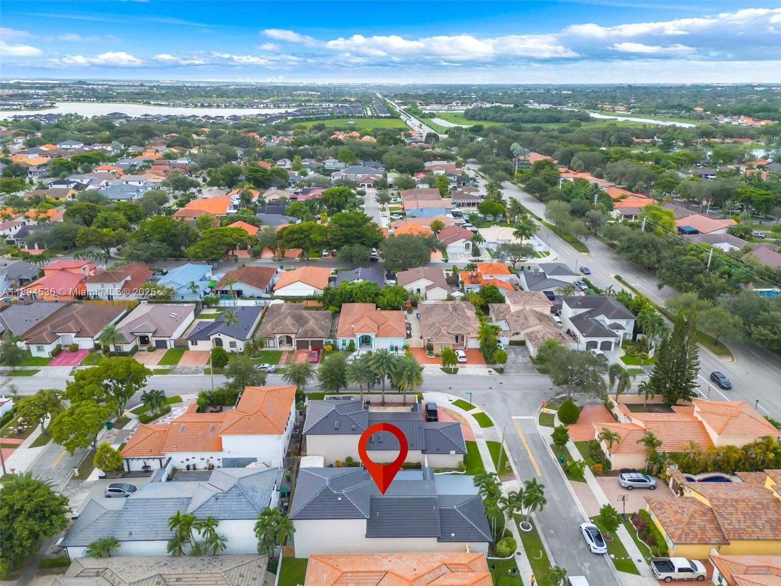 Small Image of 14820 NORTH WEST 87TH CT, Miami Lakes Number 49