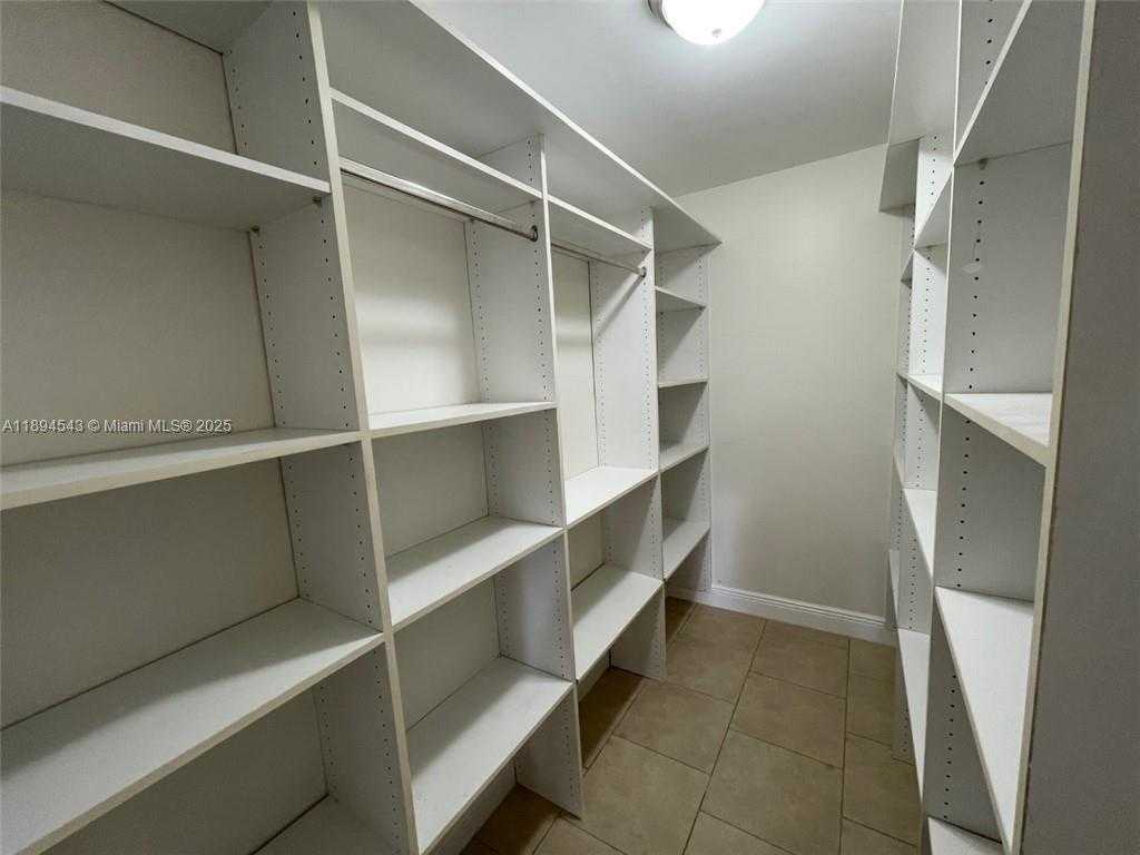 Small Image of 5181 NORTH EAST 17TH AVE, Pompano Beach Number 6