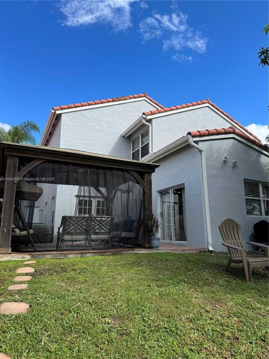 Small Image of 4760 SOUTH WEST 153RD TER, Miramar Number 11