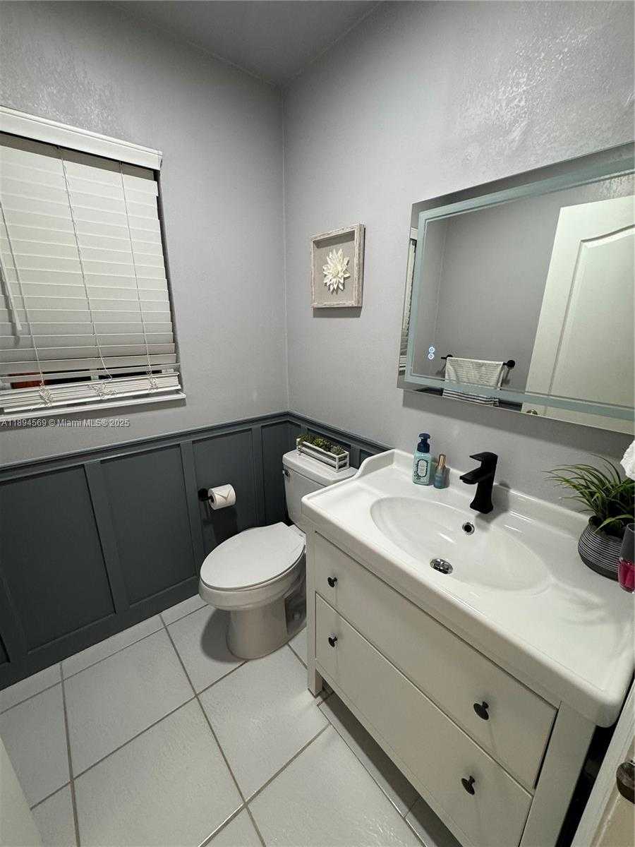 Small Image of 4760 SOUTH WEST 153RD TER, Miramar Number 32