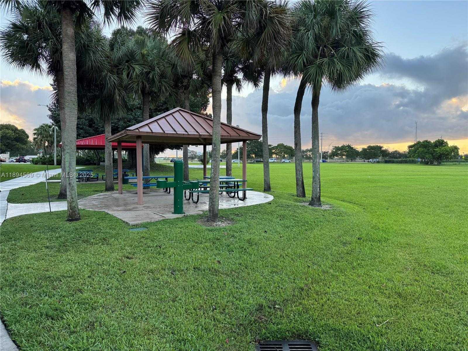 Small Image of 4760 SOUTH WEST 153RD TER, Miramar Number 65