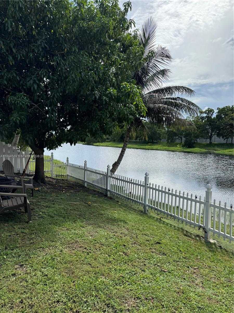 Small Image of 4760 SOUTH WEST 153RD TER, Miramar Number 75