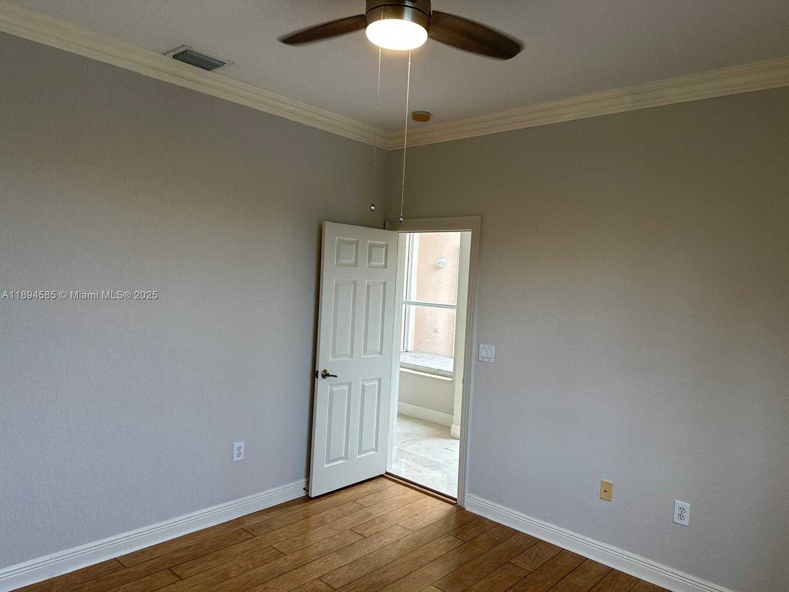 Small Image of 18580 SOUTH WEST 44TH ST, Miramar Number 23