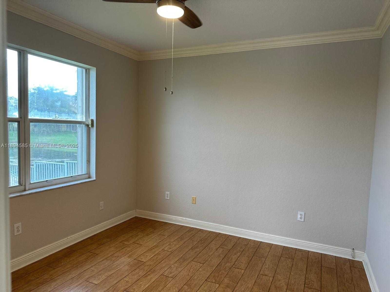 Small Image of 18580 SOUTH WEST 44TH ST, Miramar Number 24