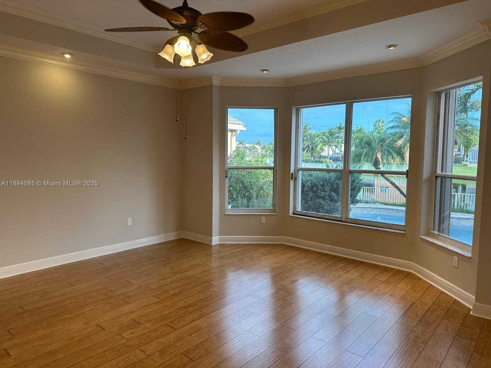 Small Image of 18580 SOUTH WEST 44TH ST, Miramar Number 25