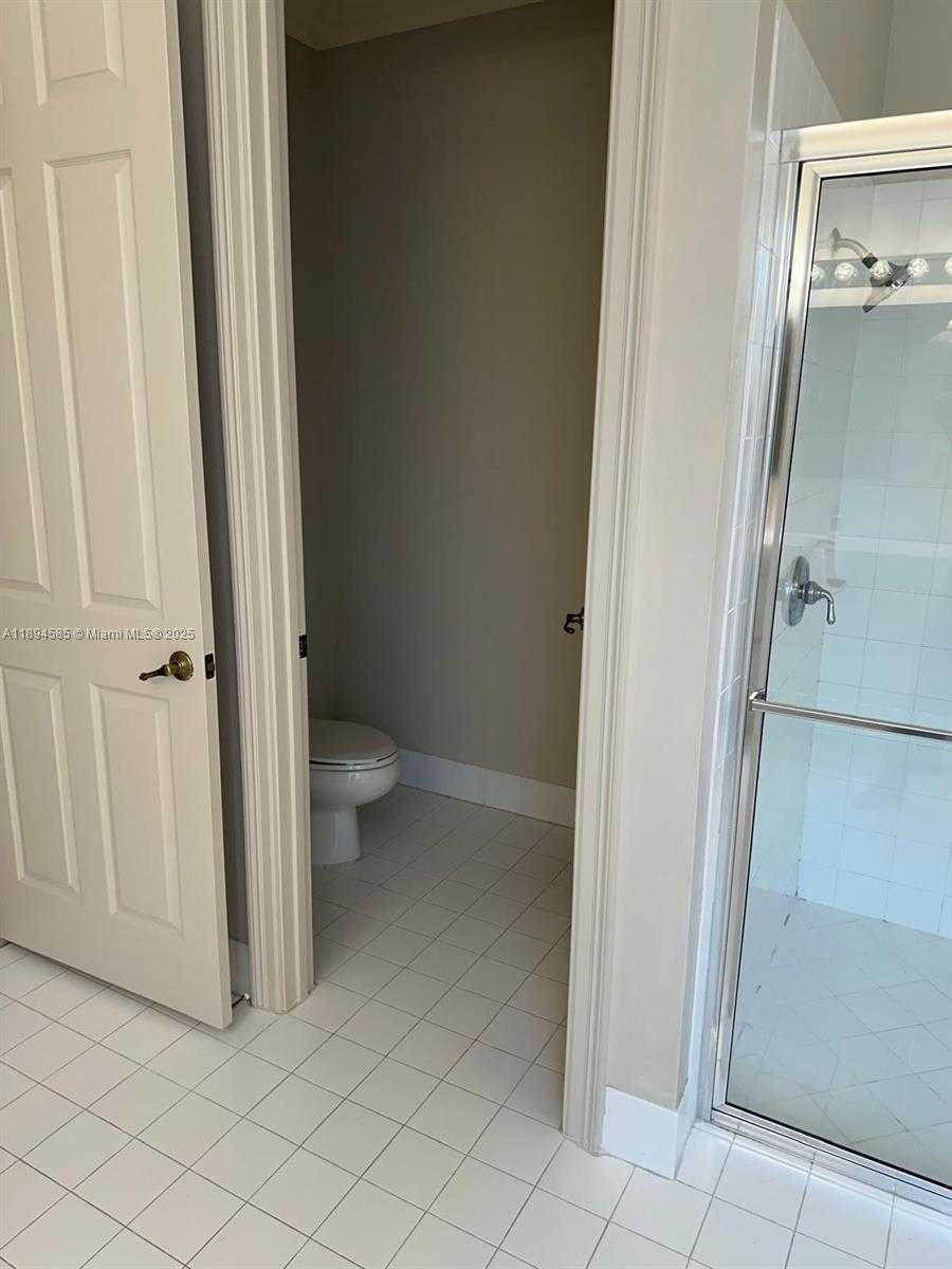 Small Image of 18580 SOUTH WEST 44TH ST, Miramar Number 29