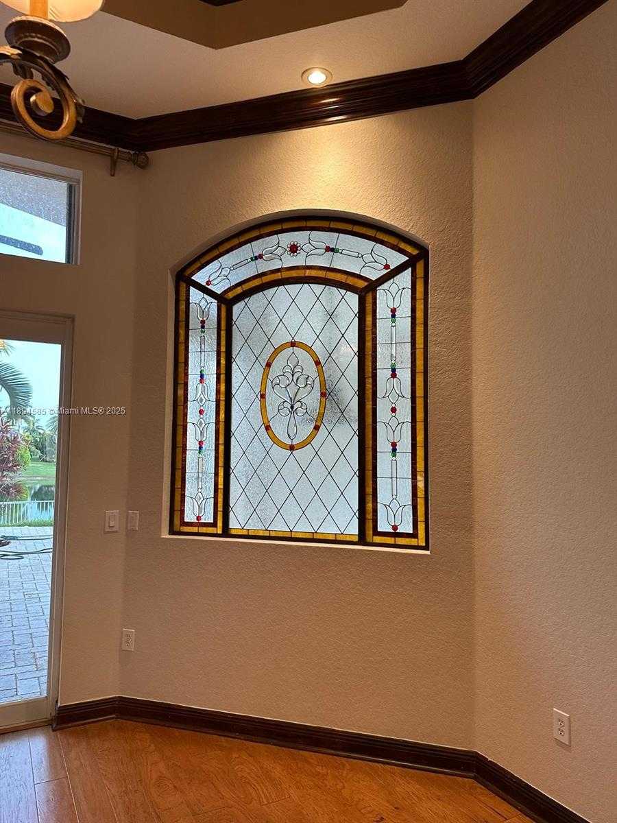 Small Image of 18580 SOUTH WEST 44TH ST, Miramar Number 39