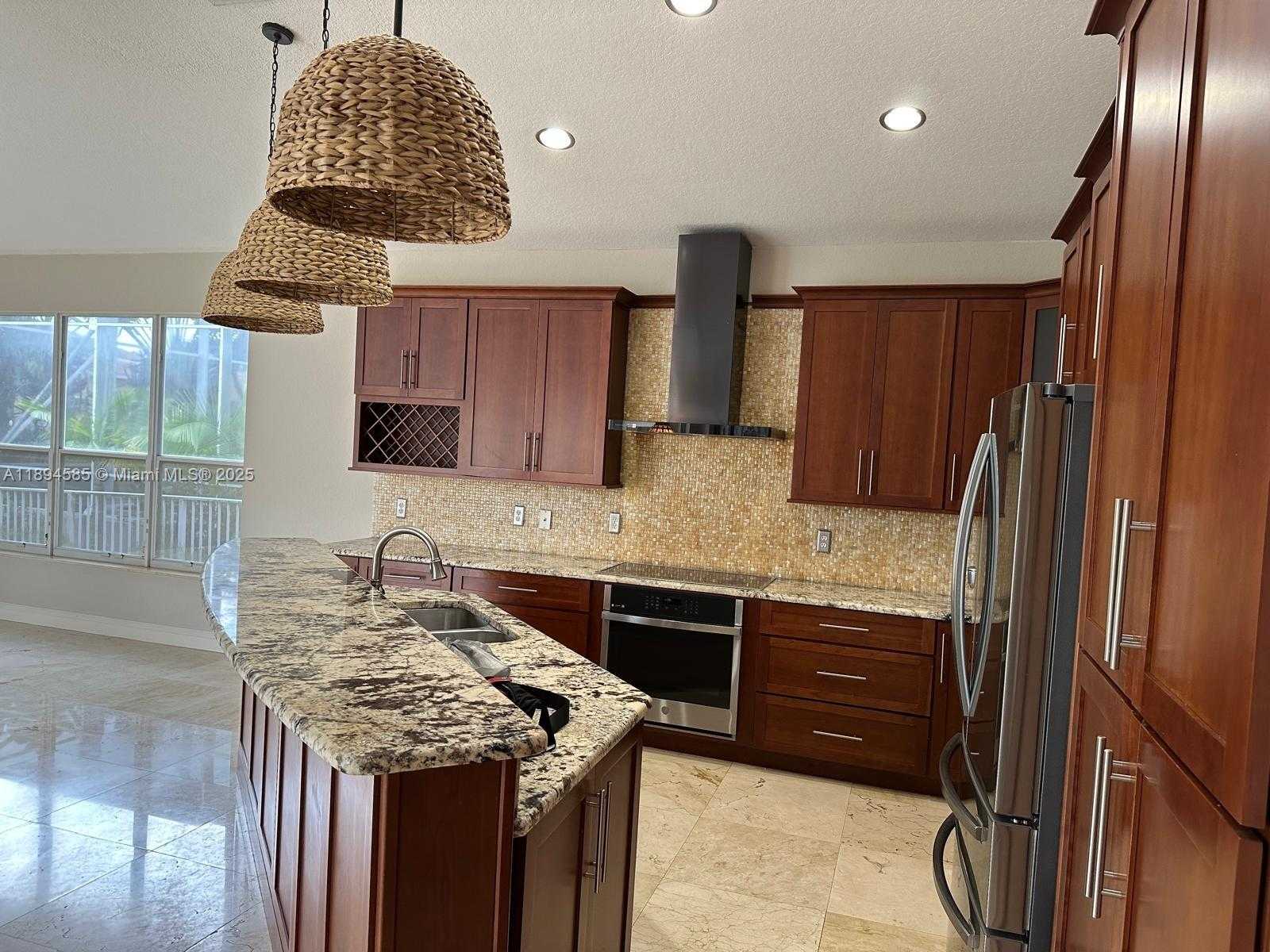 Small Image of 18580 SOUTH WEST 44TH ST, Miramar Number 4