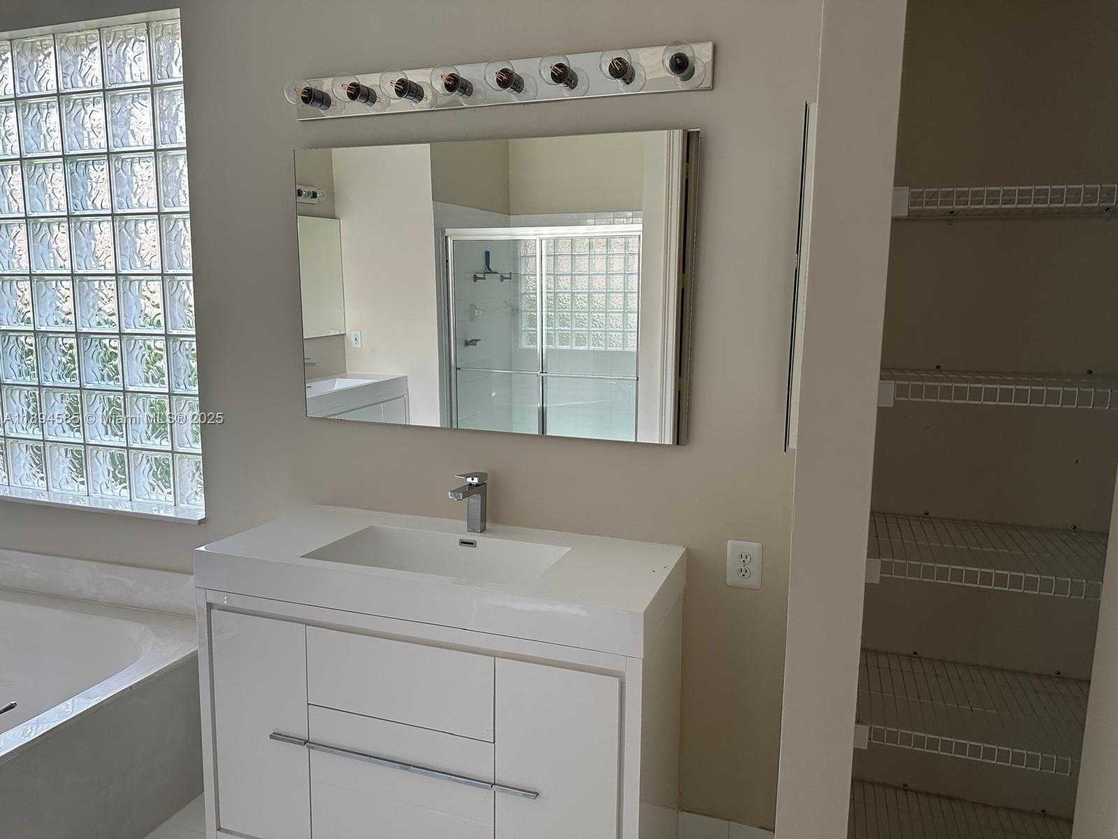 Small Image of 18580 SOUTH WEST 44TH ST, Miramar Number 43