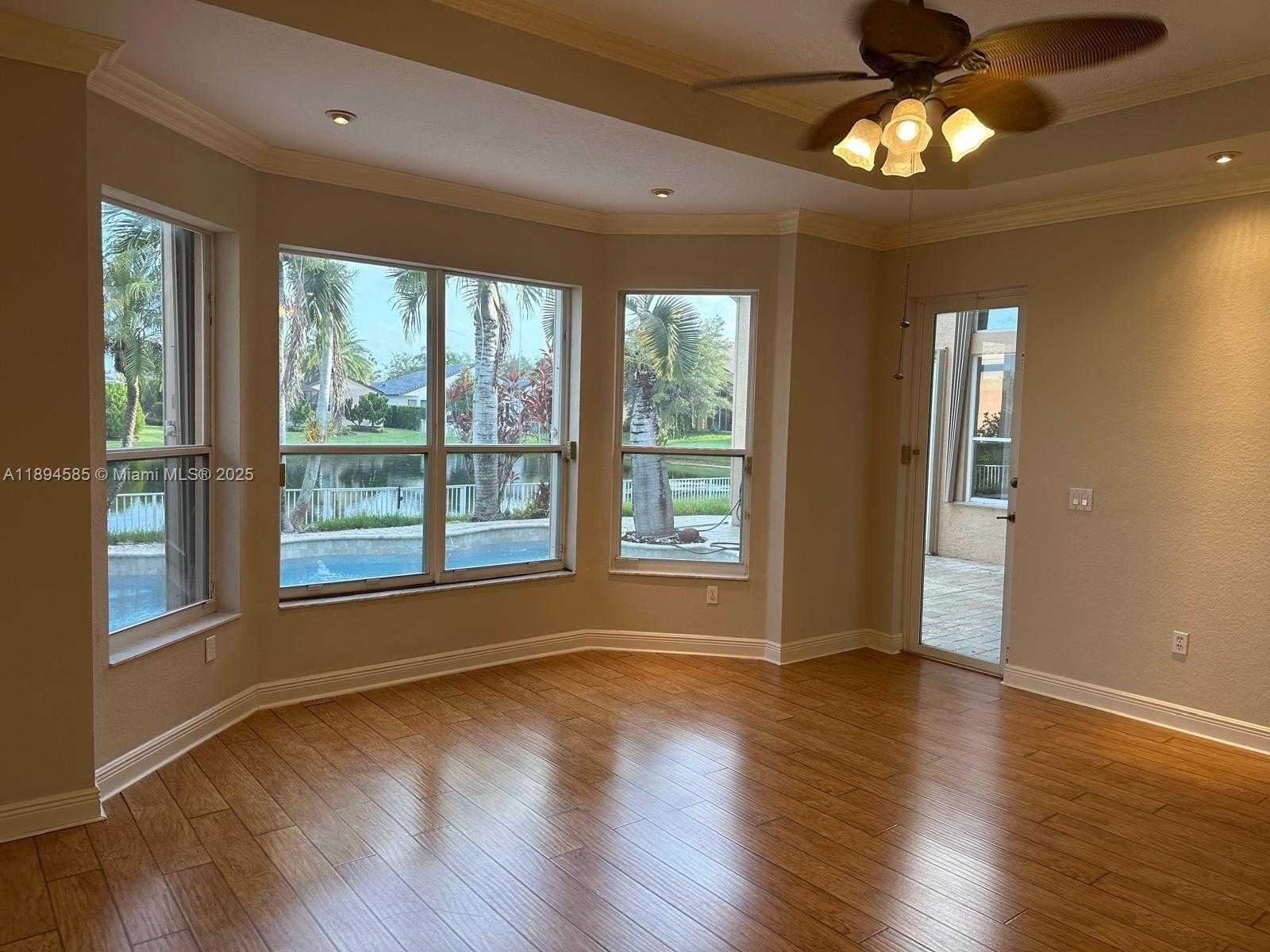 Small Image of 18580 SOUTH WEST 44TH ST, Miramar Number 49