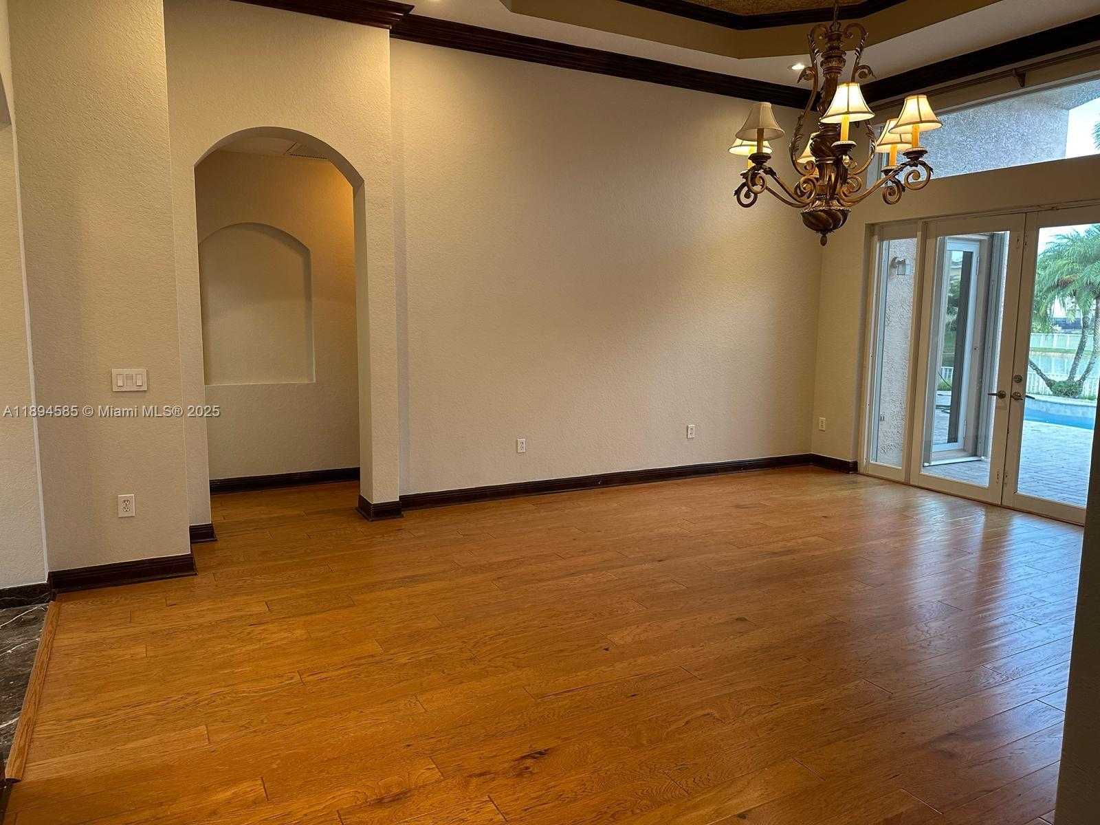 Small Image of 18580 SOUTH WEST 44TH ST, Miramar Number 53