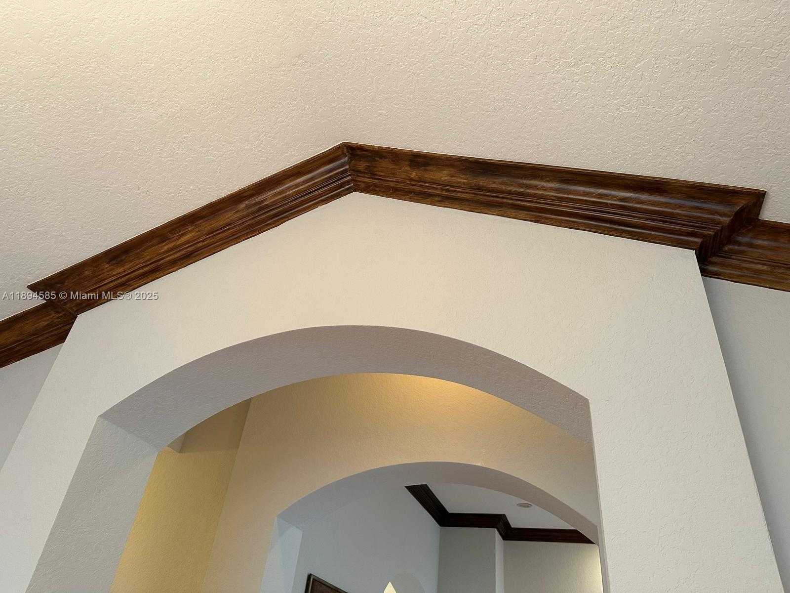 Small Image of 18580 SOUTH WEST 44TH ST, Miramar Number 57