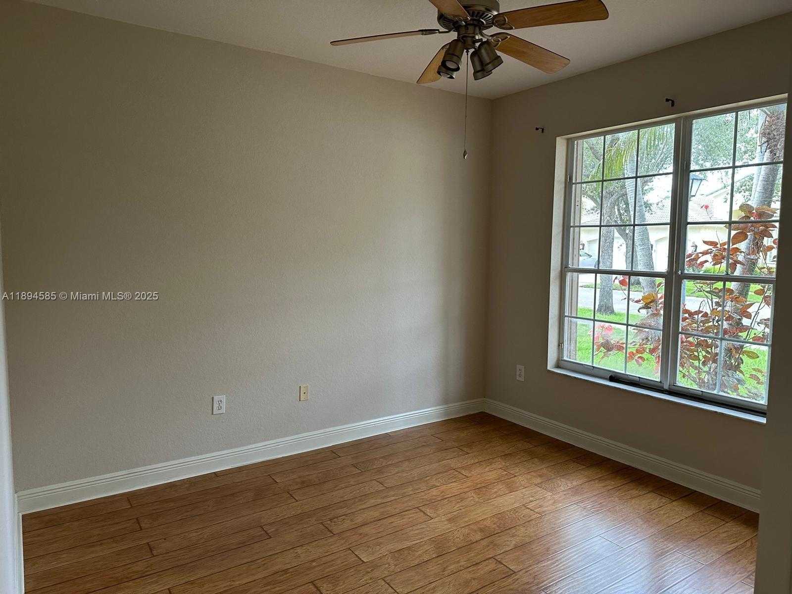 Small Image of 18580 SOUTH WEST 44TH ST, Miramar Number 69
