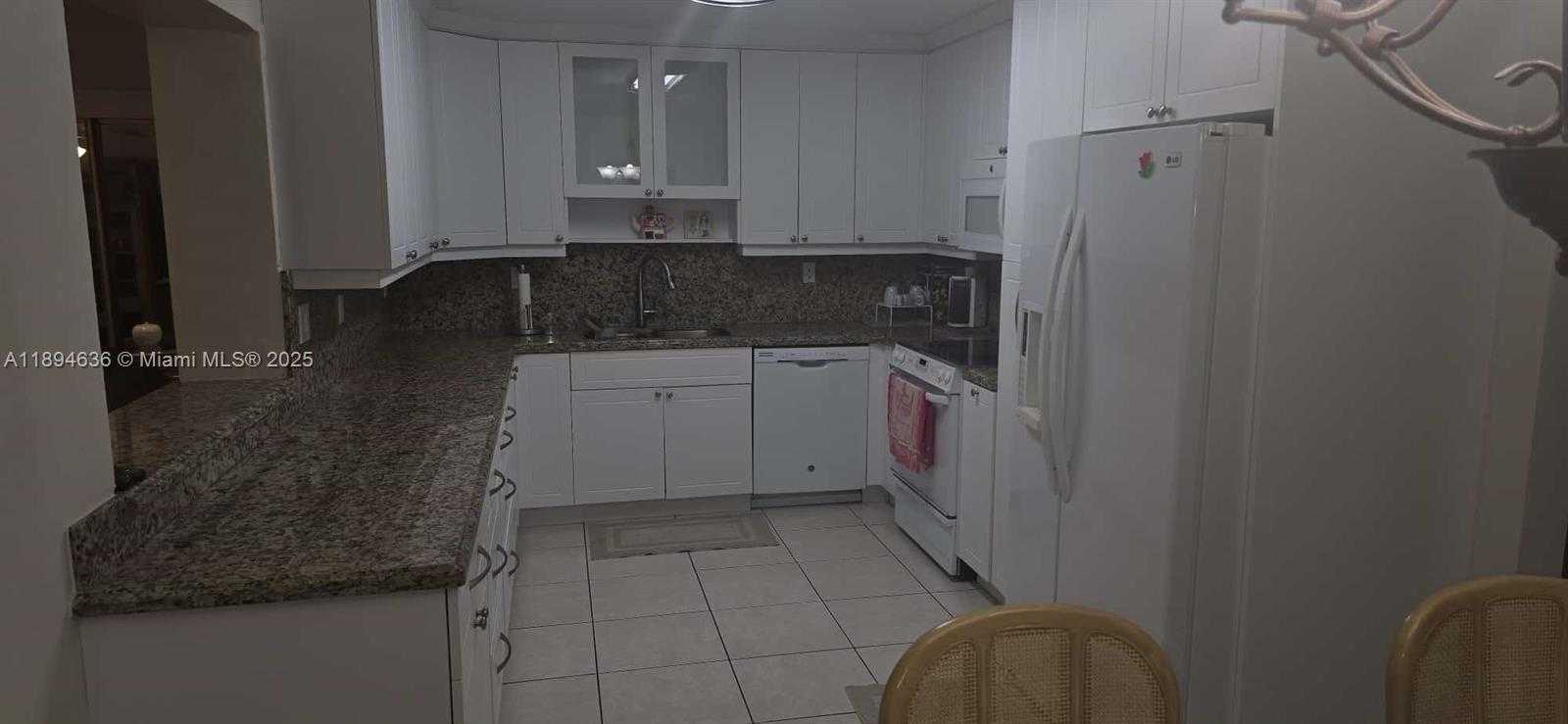 Small Image of 7160 WEST 10TH AVE, Hialeah Number 12
