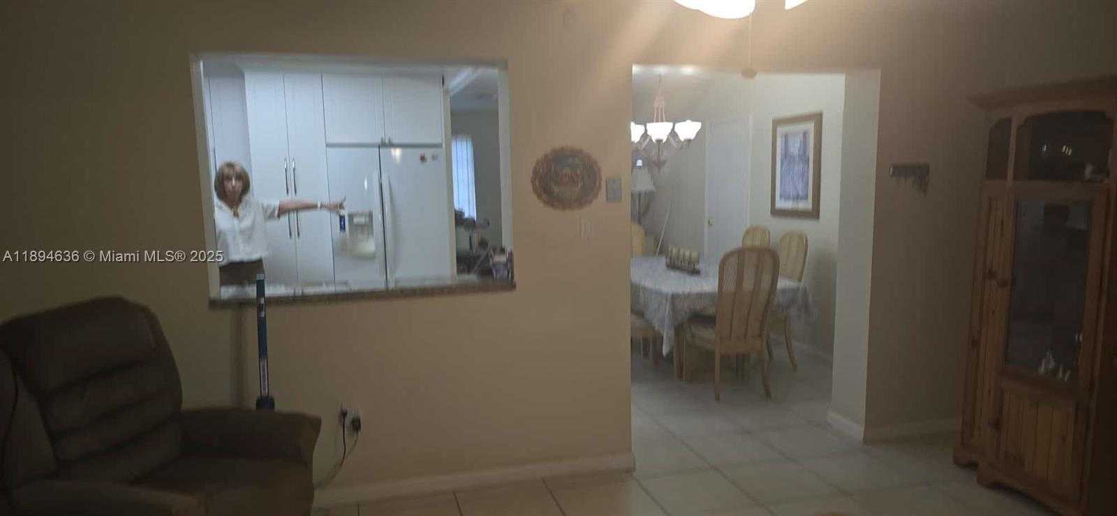 Small Image of 7160 WEST 10TH AVE, Hialeah Number 16