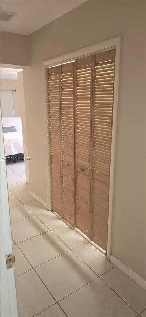 Small Image of 7160 WEST 10TH AVE, Hialeah Number 22