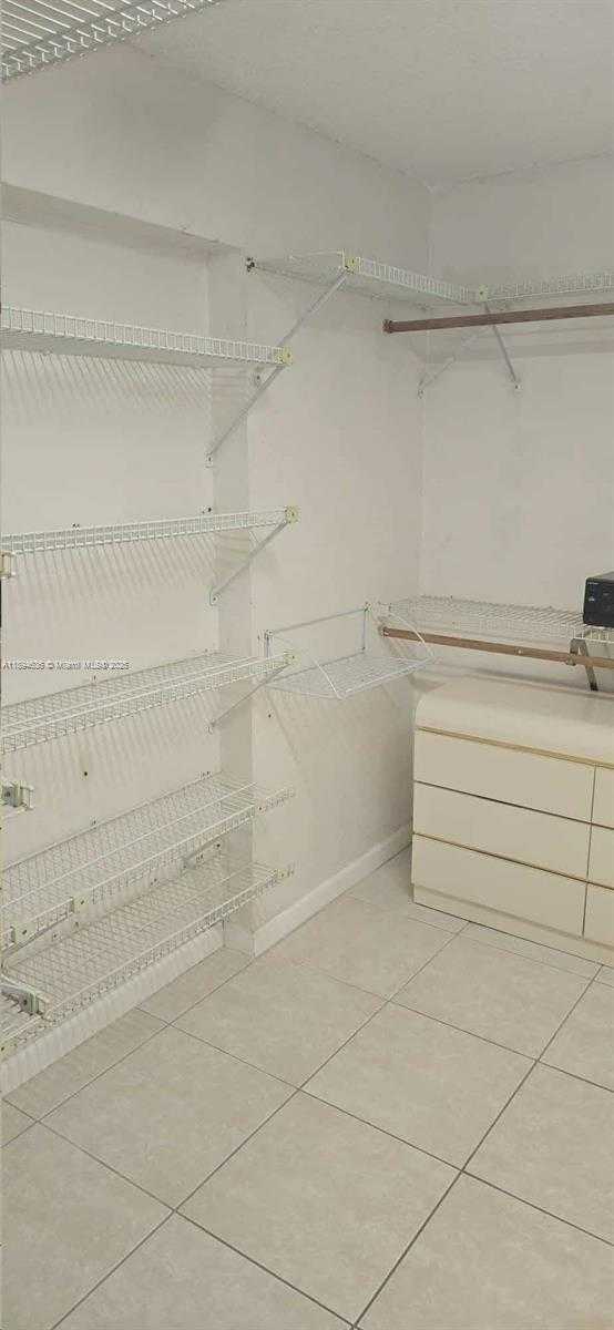 Small Image of 7160 WEST 10TH AVE, Hialeah Number 25