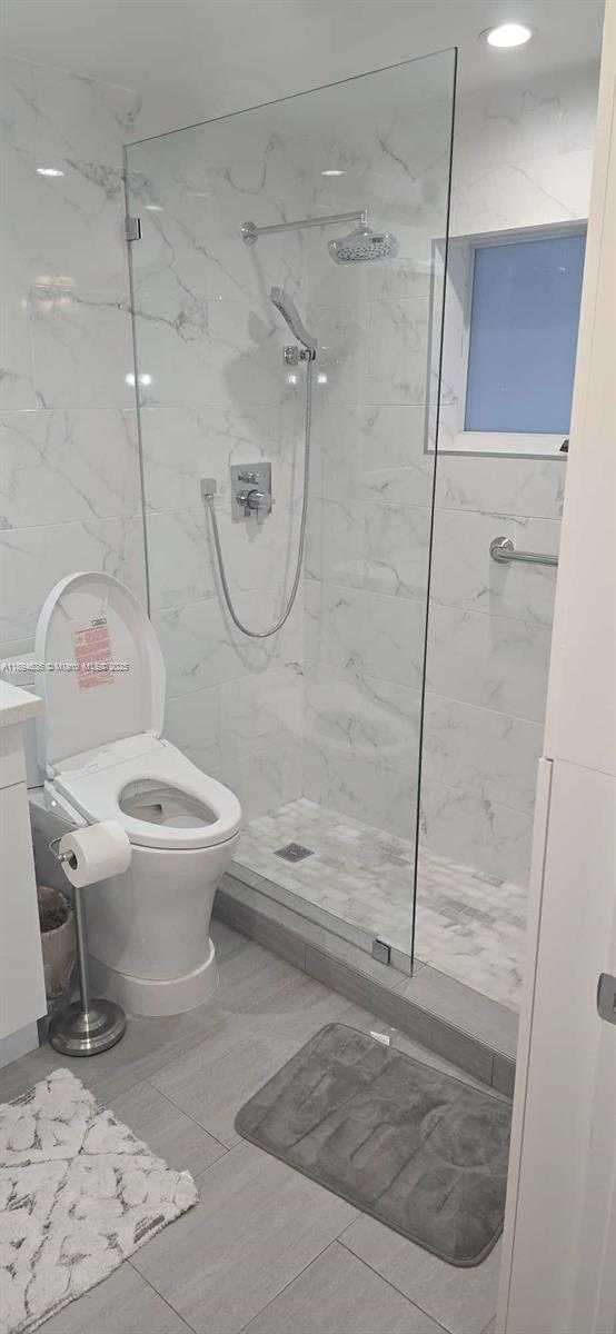 Small Image of 7160 WEST 10TH AVE, Hialeah Number 29