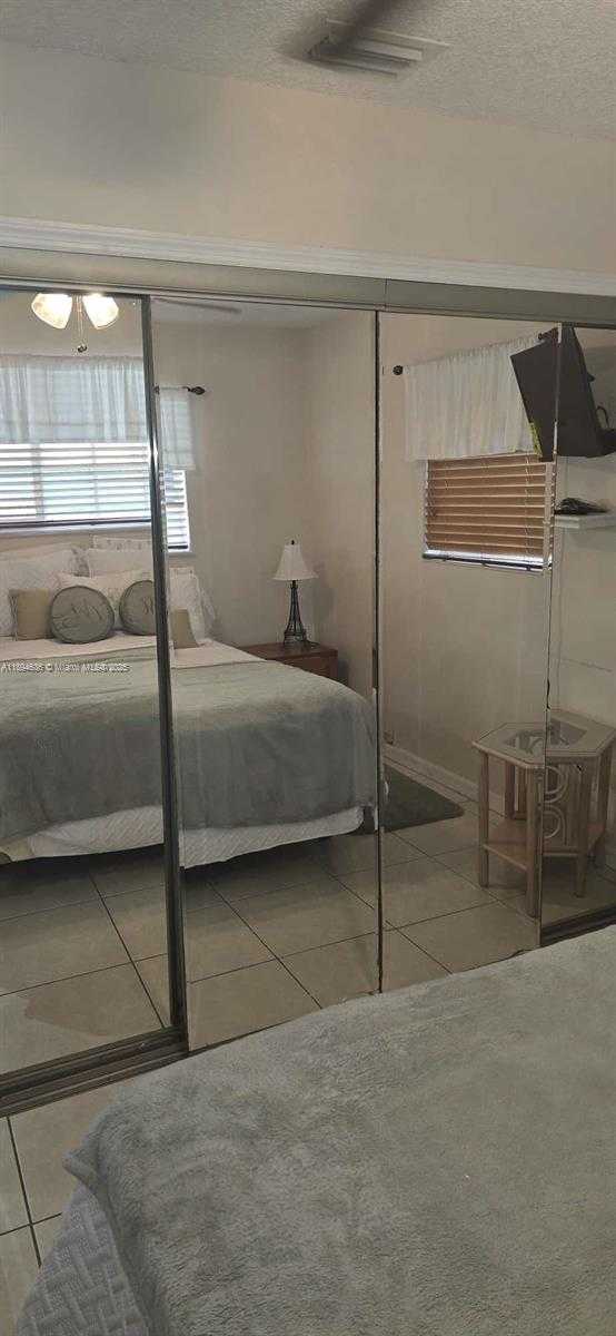 Small Image of 7160 WEST 10TH AVE, Hialeah Number 34