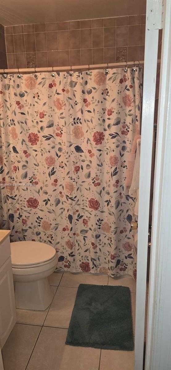 Small Image of 7160 WEST 10TH AVE, Hialeah Number 36