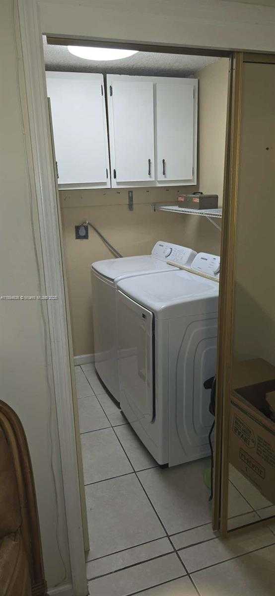 Small Image of 7160 WEST 10TH AVE, Hialeah Number 39