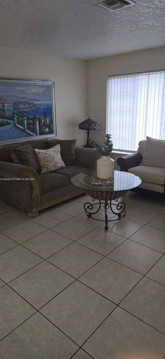 Small Image of 7160 WEST 10TH AVE, Hialeah Number 9