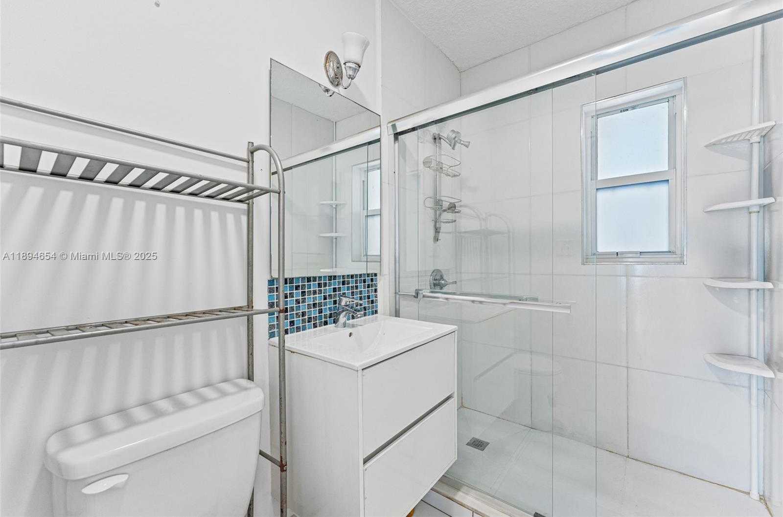 Small Image of 16315 NORTH WEST 24TH AVE, Miami Gardens Number 22