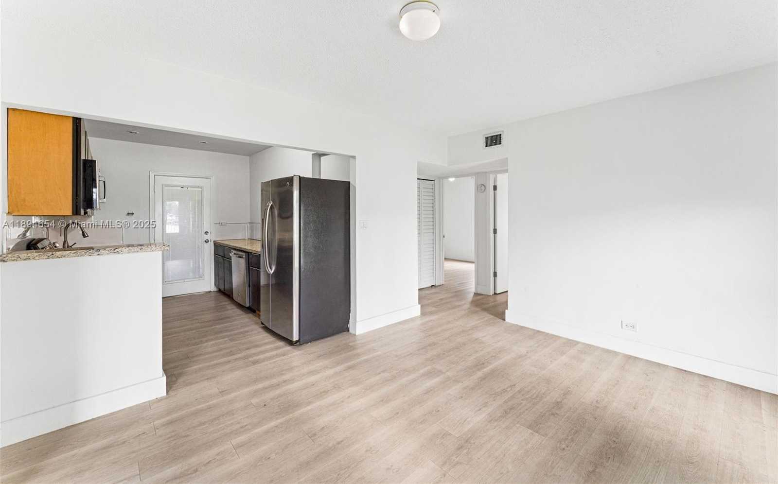 Small Image of 16315 NORTH WEST 24TH AVE, Miami Gardens Number 6