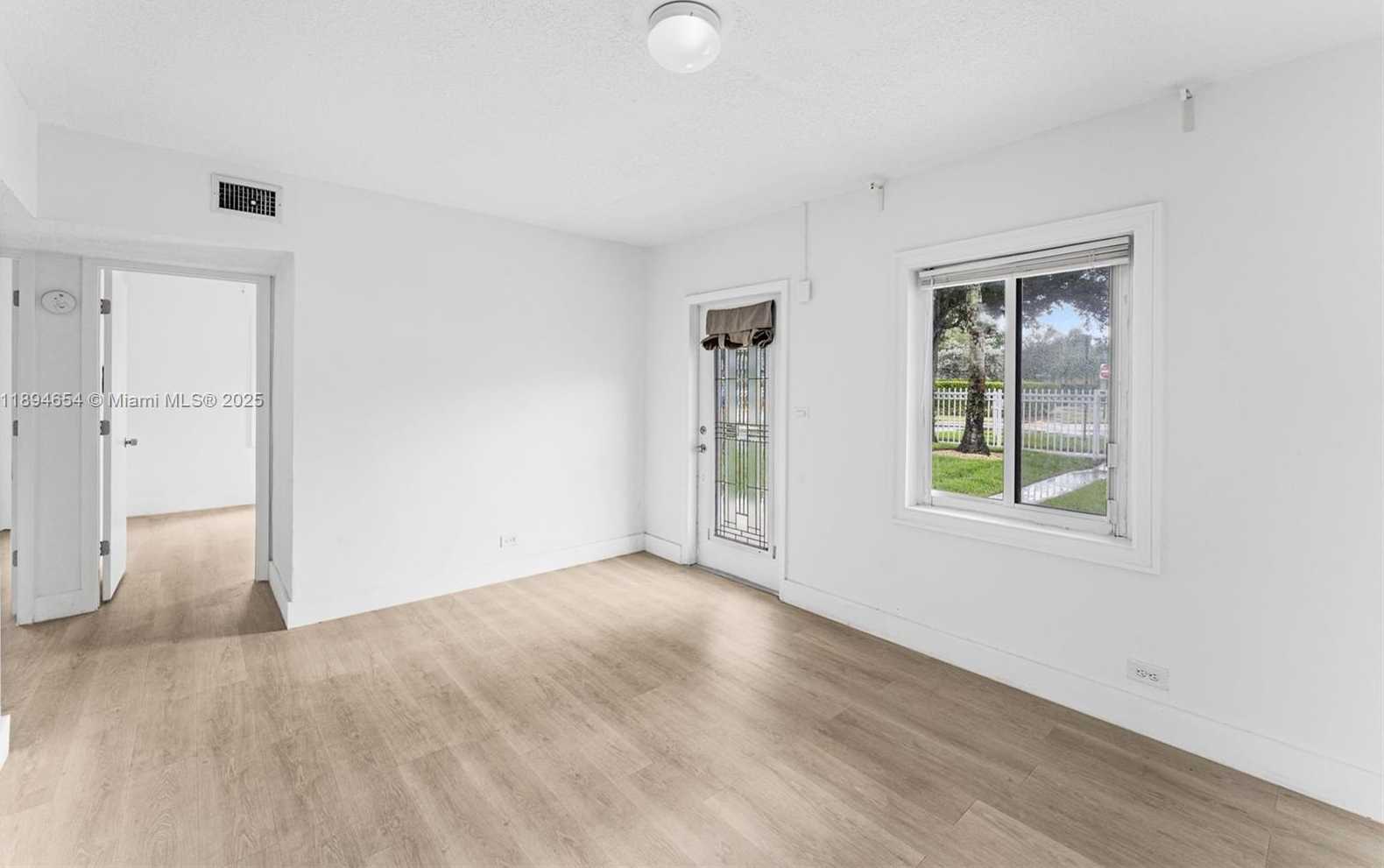 Small Image of 16315 NORTH WEST 24TH AVE, Miami Gardens Number 7