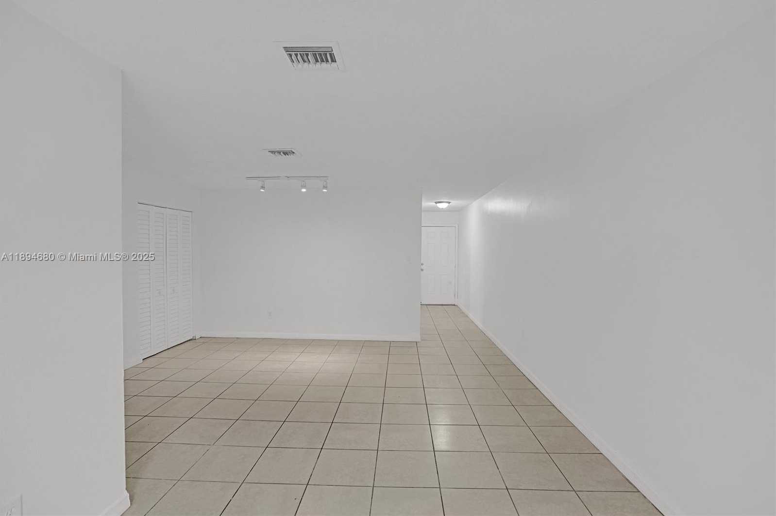 Small Image of 3876 NORTH WEST 207TH ST RD, Miami Gardens Number 13