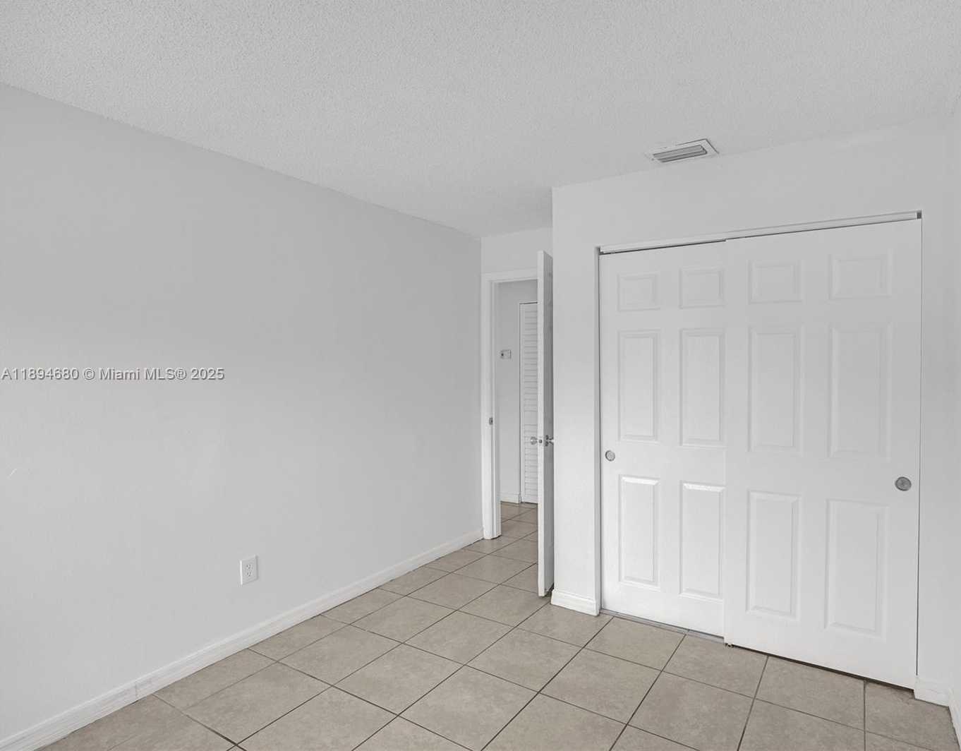 Small Image of 3876 NORTH WEST 207TH ST RD, Miami Gardens Number 24