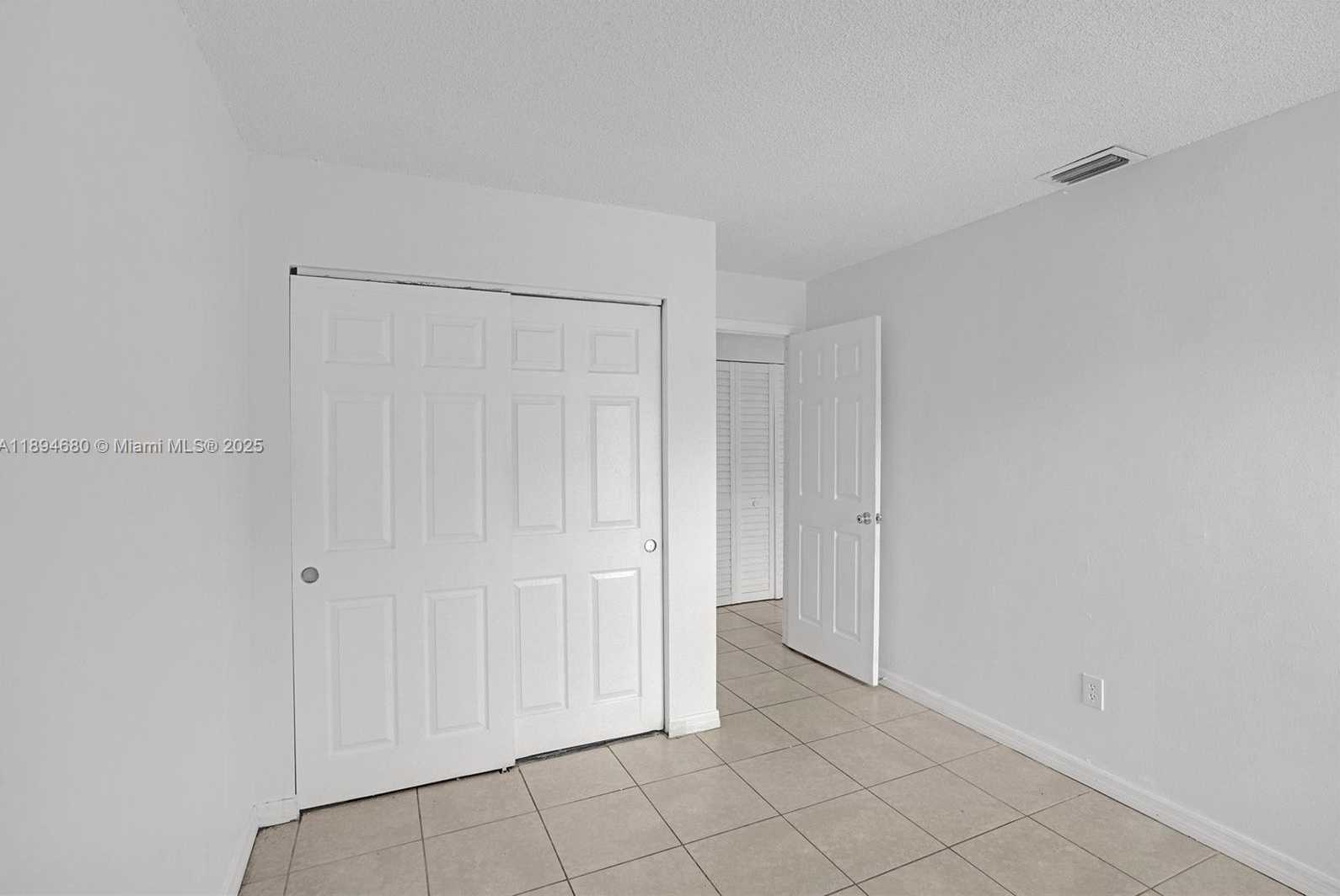 Small Image of 3876 NORTH WEST 207TH ST RD, Miami Gardens Number 28