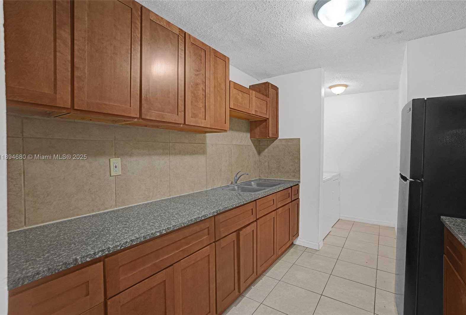 Small Image of 3876 NORTH WEST 207TH ST RD, Miami Gardens Number 3
