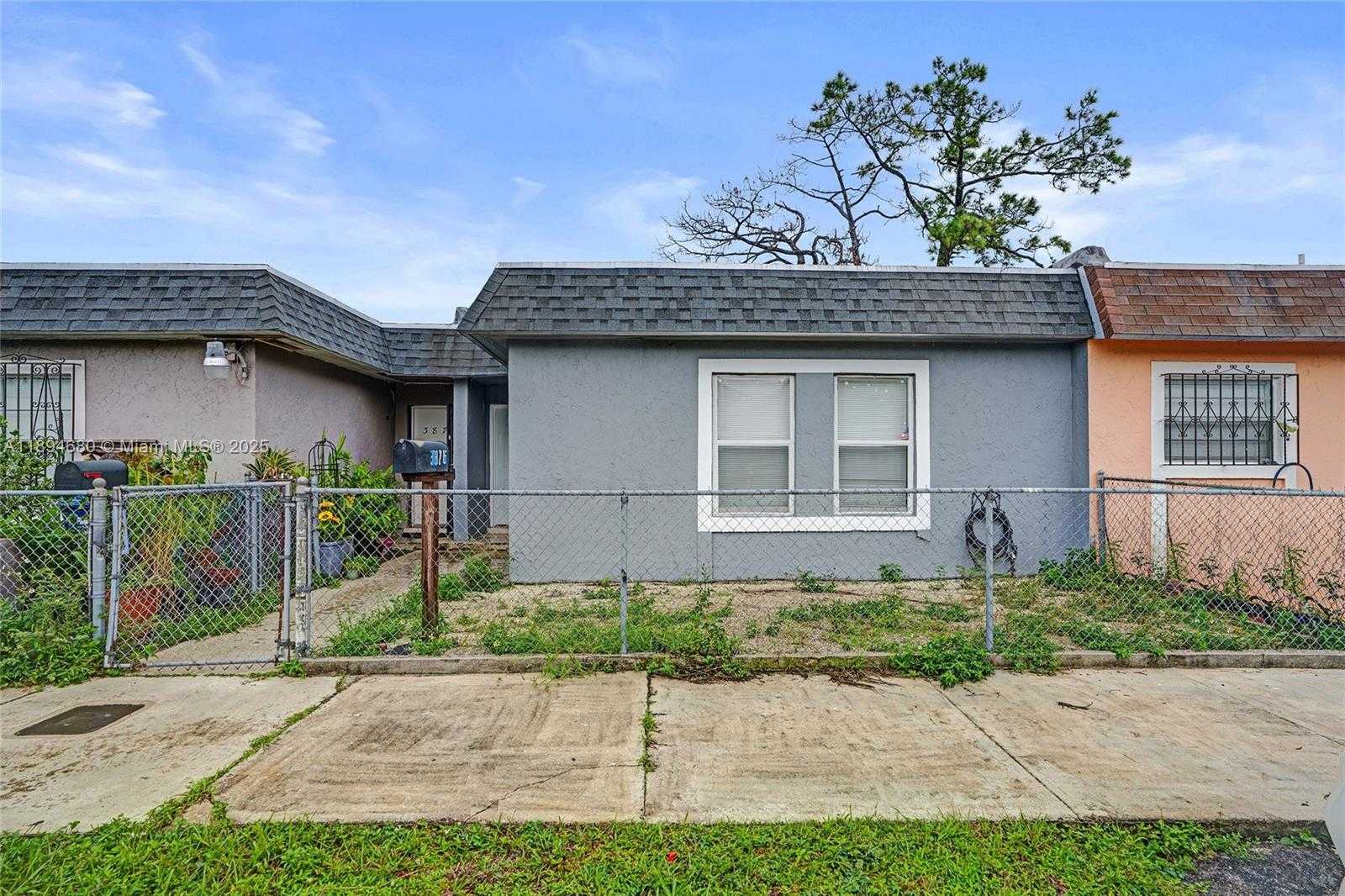 Small Image of 3876 NORTH WEST 207TH ST RD, Miami Gardens Number 35
