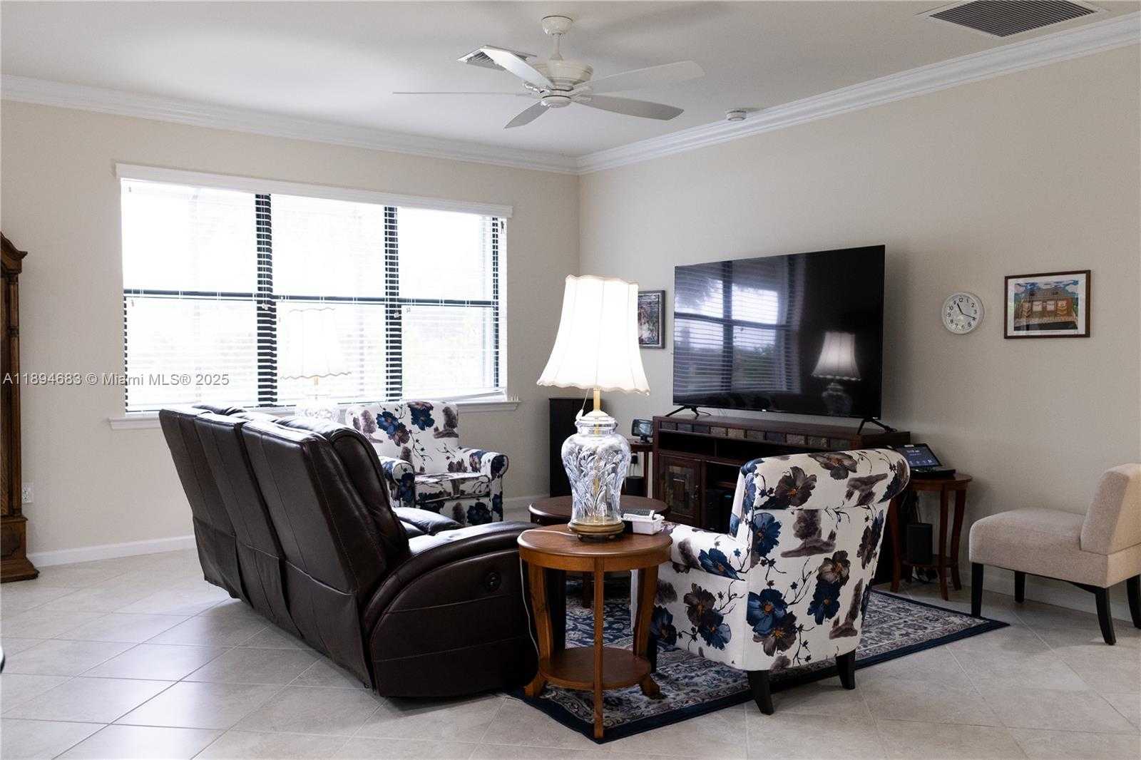 Small Image of 6268 VICTORY DR, Ave Maria Number 11