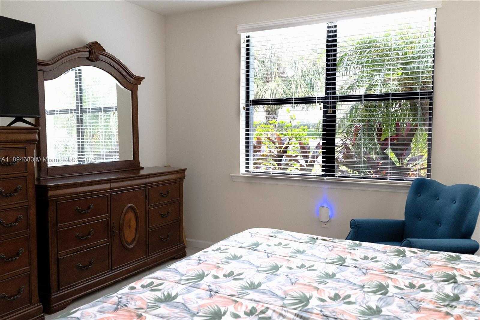 Small Image of 6268 VICTORY DR, Ave Maria Number 15