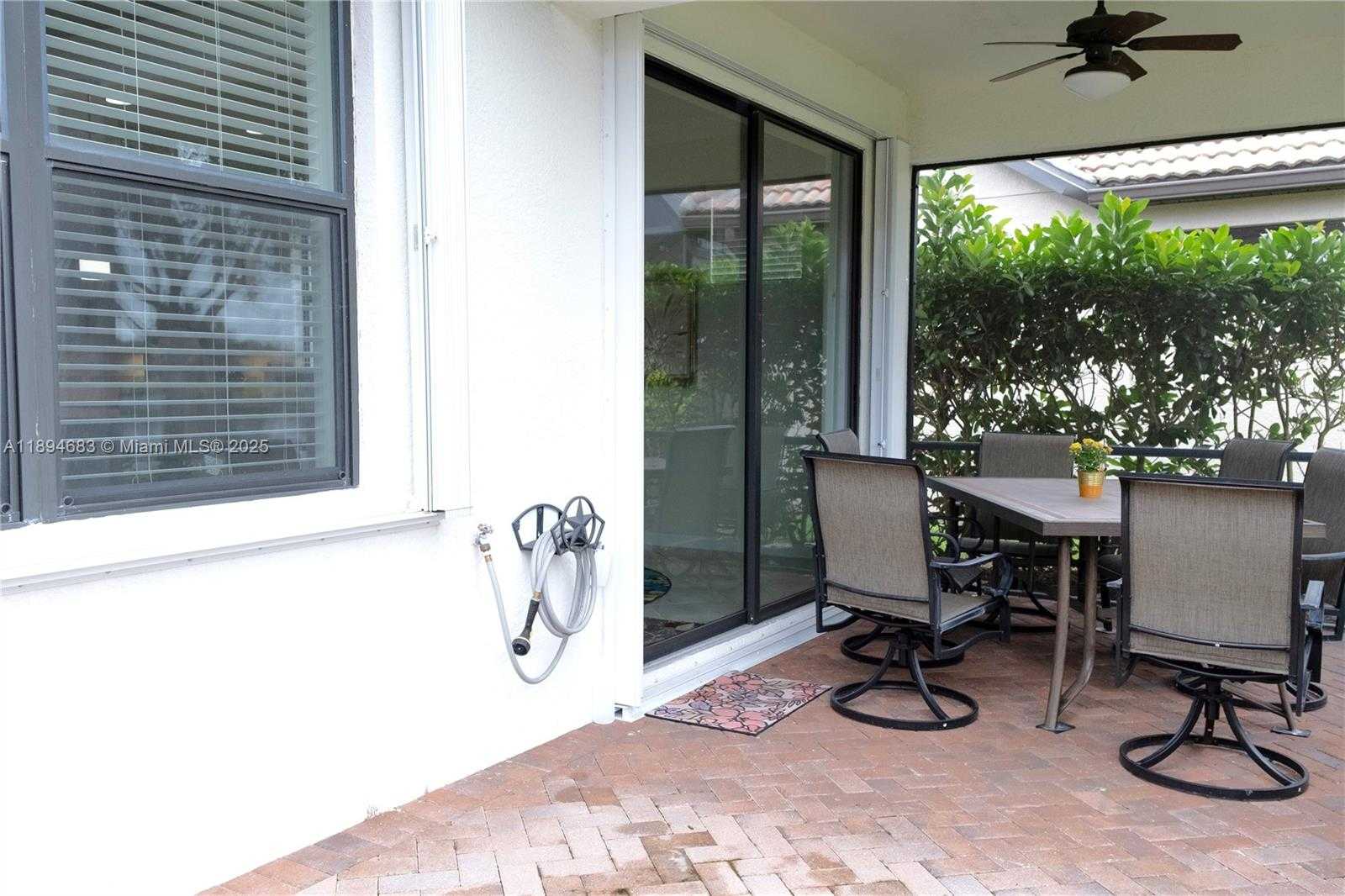 Small Image of 6268 VICTORY DR, Ave Maria Number 26