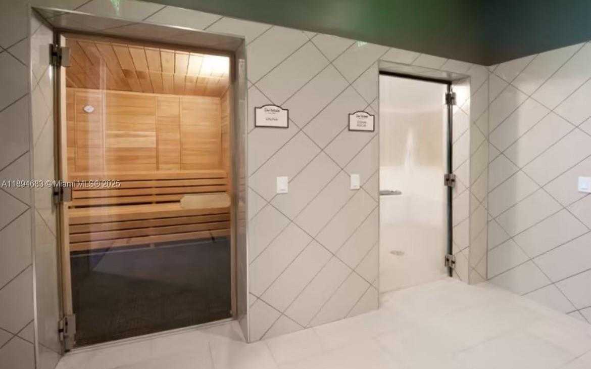 Small Image of 6268 VICTORY DR, Ave Maria Number 36