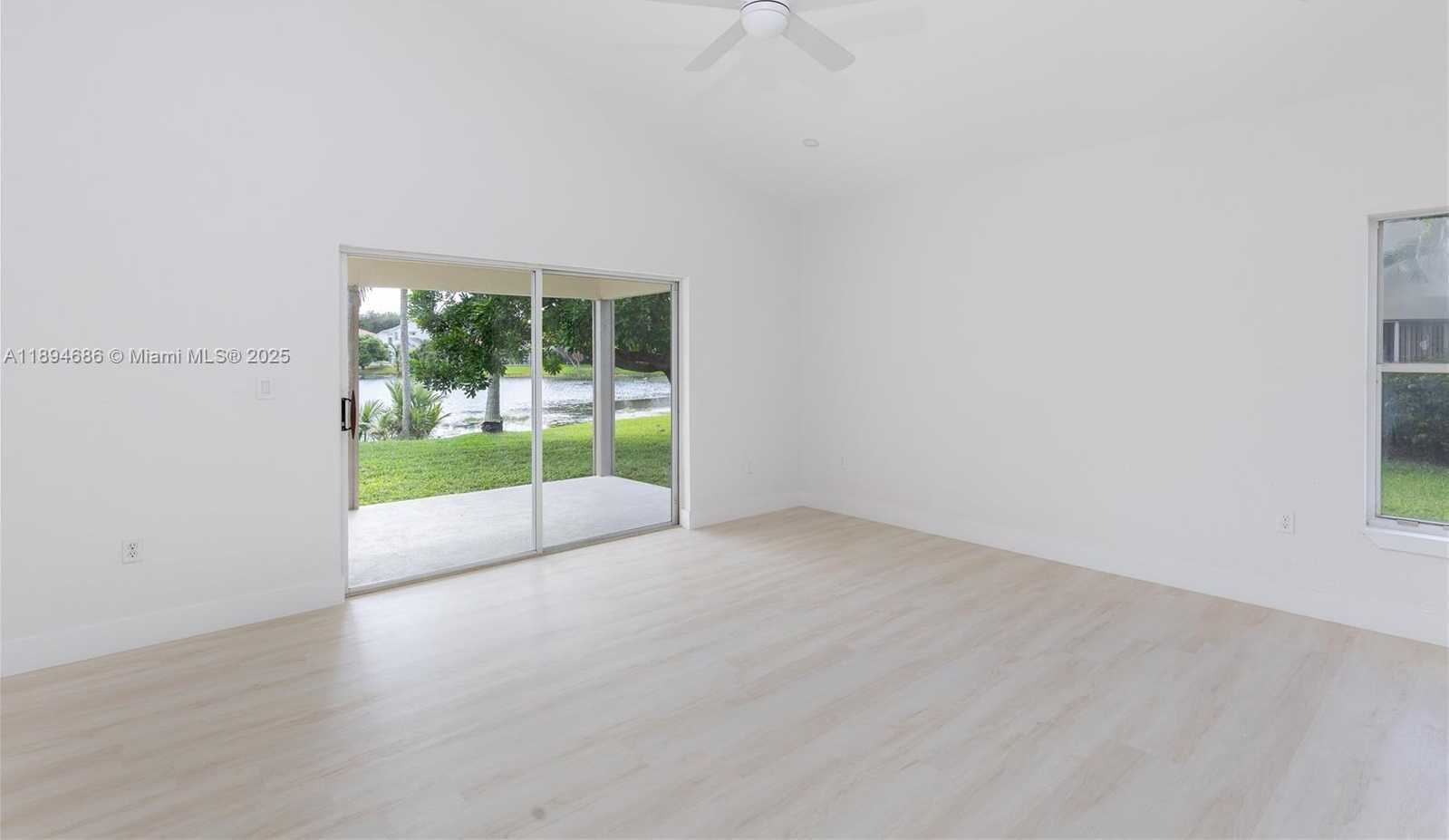 Small Image of 1361 SOUTH WEST 104TH AVE, Pembroke Pines Number 19