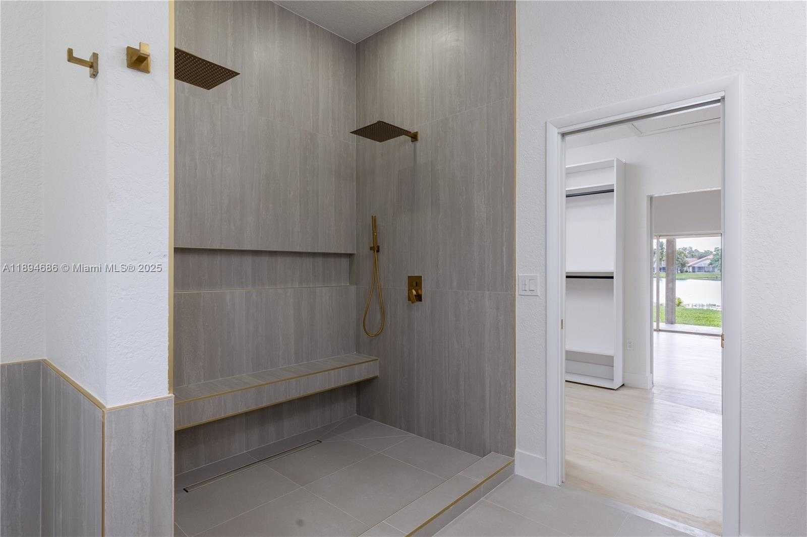 Small Image of 1361 SOUTH WEST 104TH AVE, Pembroke Pines Number 22