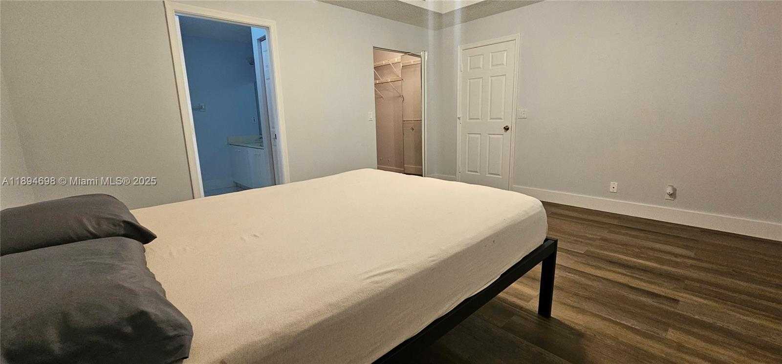 Small Image of 85 SAUSALITO DR, Boynton Beach Number 20