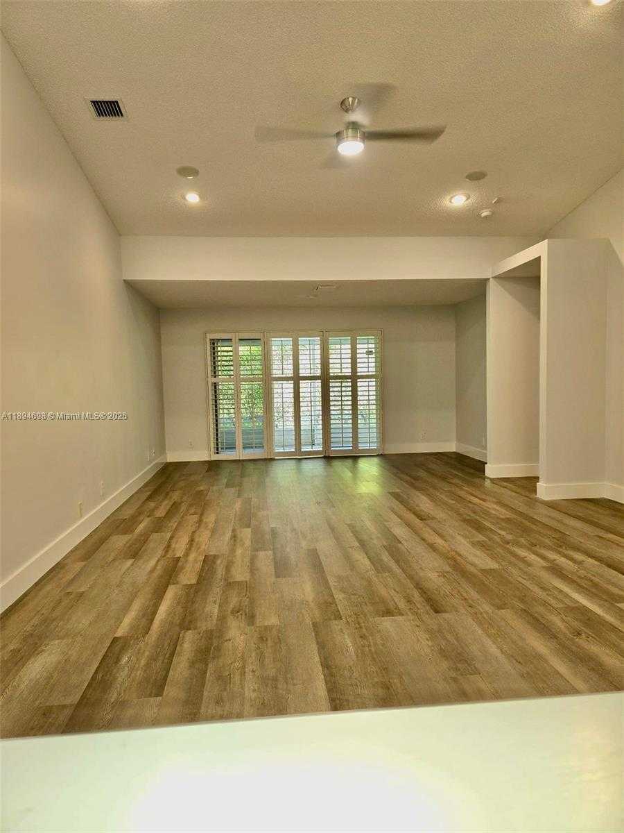 Small Image of 85 SAUSALITO DR, Boynton Beach Number 4